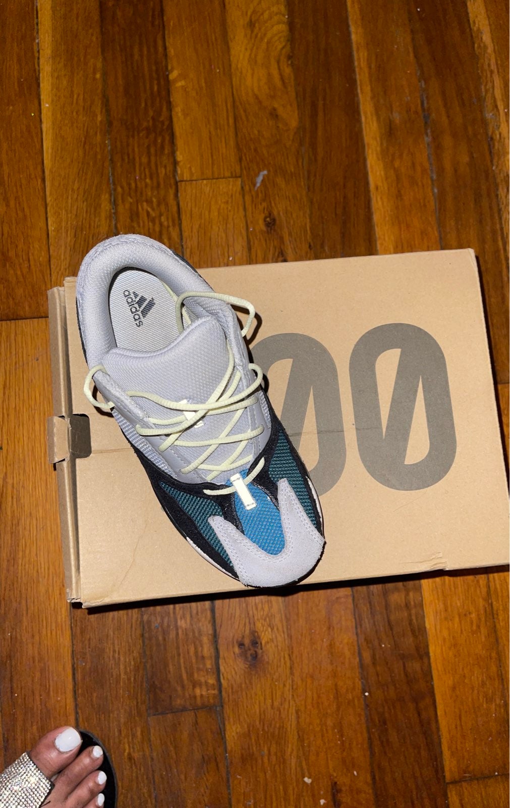 Kids 700 Yeezy Size 2
