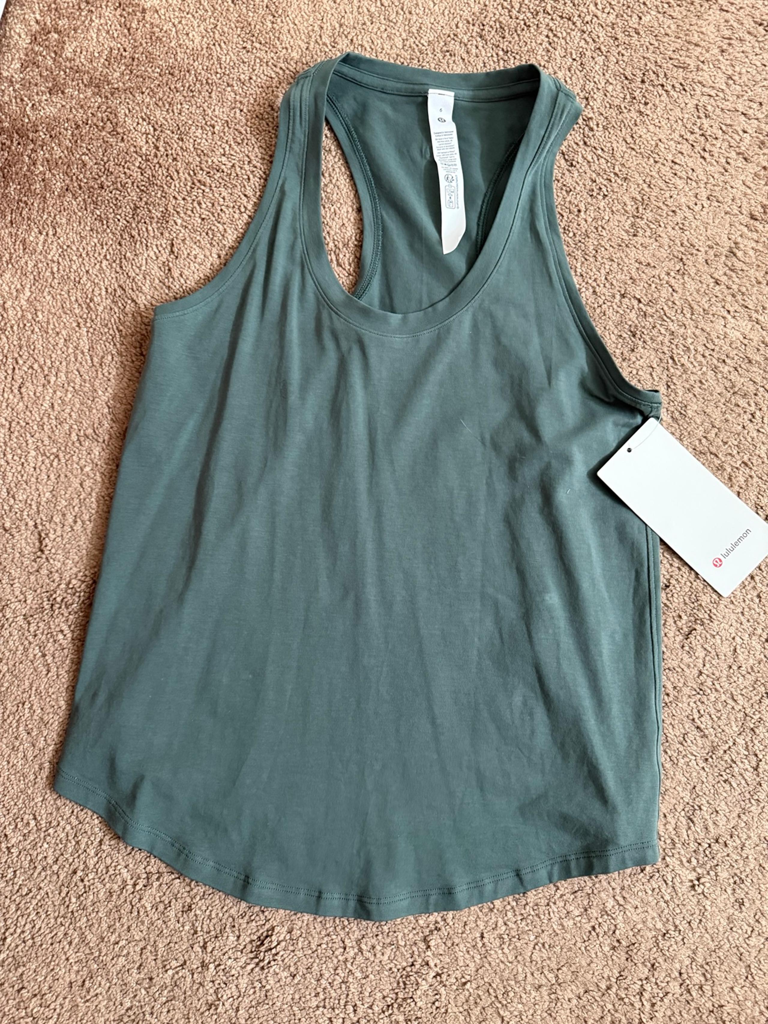 Lululemon shirt