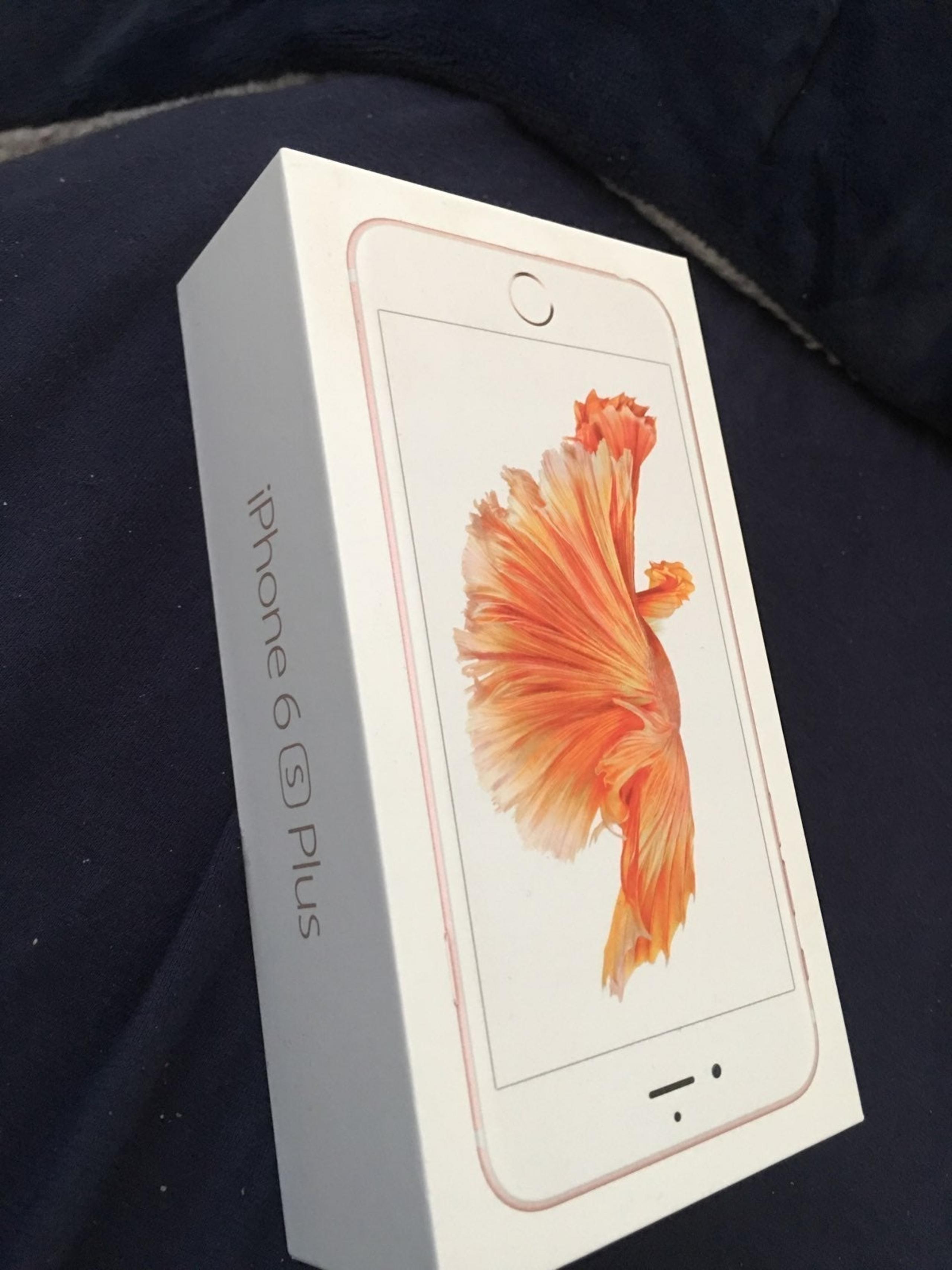 Bundle Of 3 iPhone 6s & 4 Plus Box Only