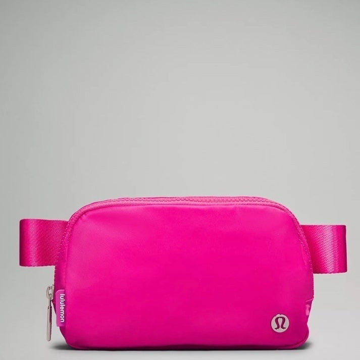 lululemon everywhere belt bag
