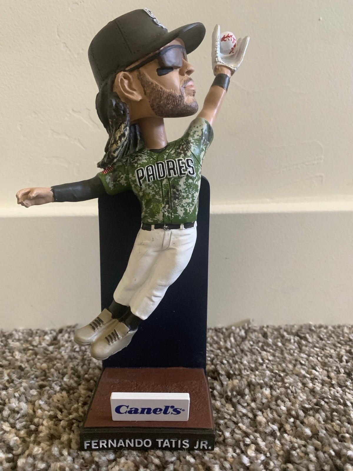 Fernando Tatis Jr. bobble head N.I.B.