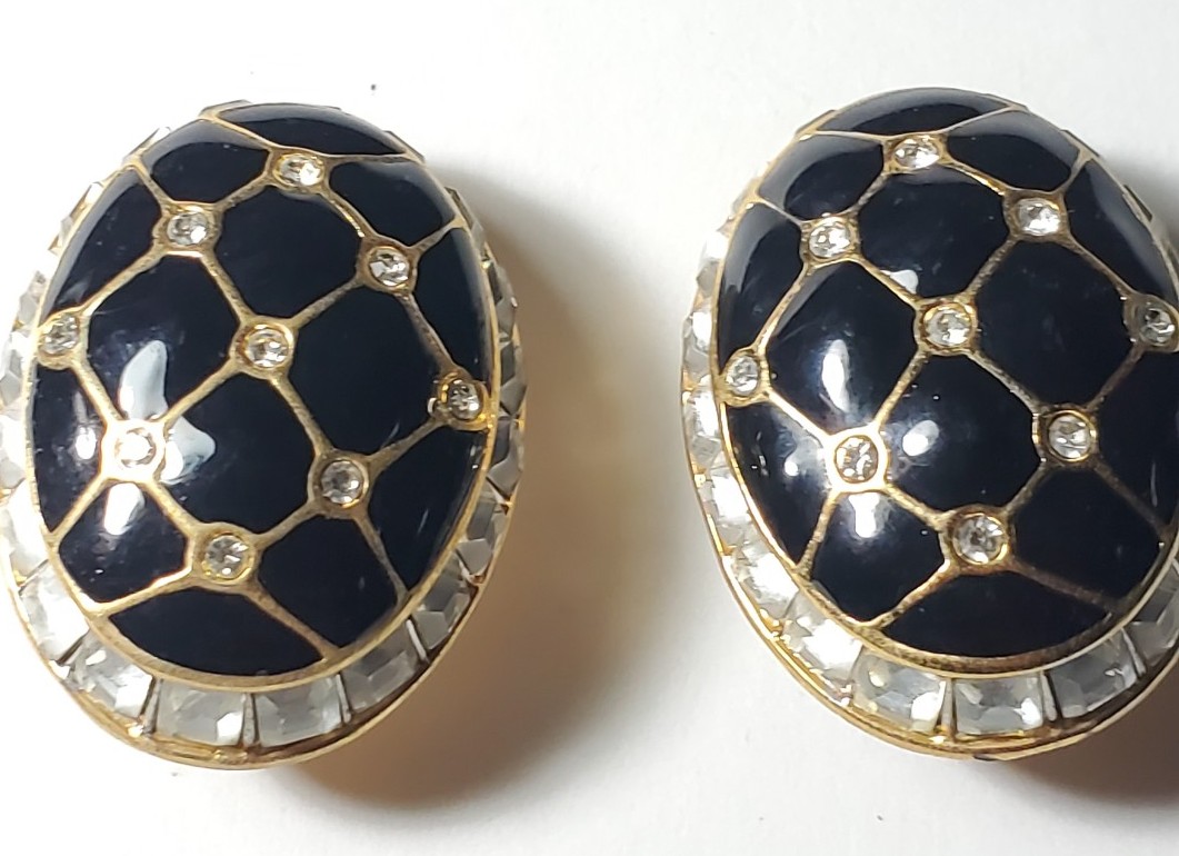 Vintage Signed Swarovski Black Quilted Design & Clear Rhinestone Clip Earrings