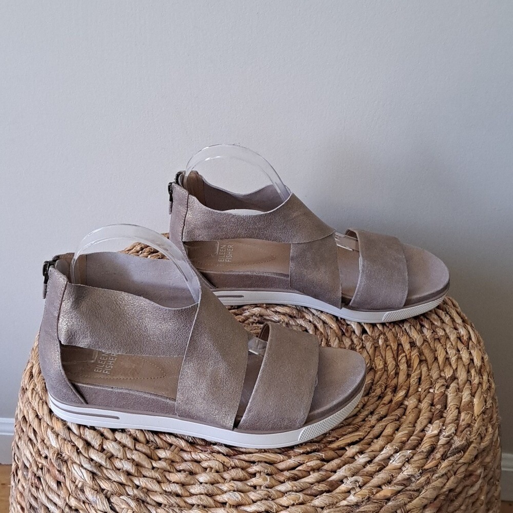 Eileen Fisher Sport Womens Criss Cross Champagne Gold Leather Sandals Zip-Up S-8