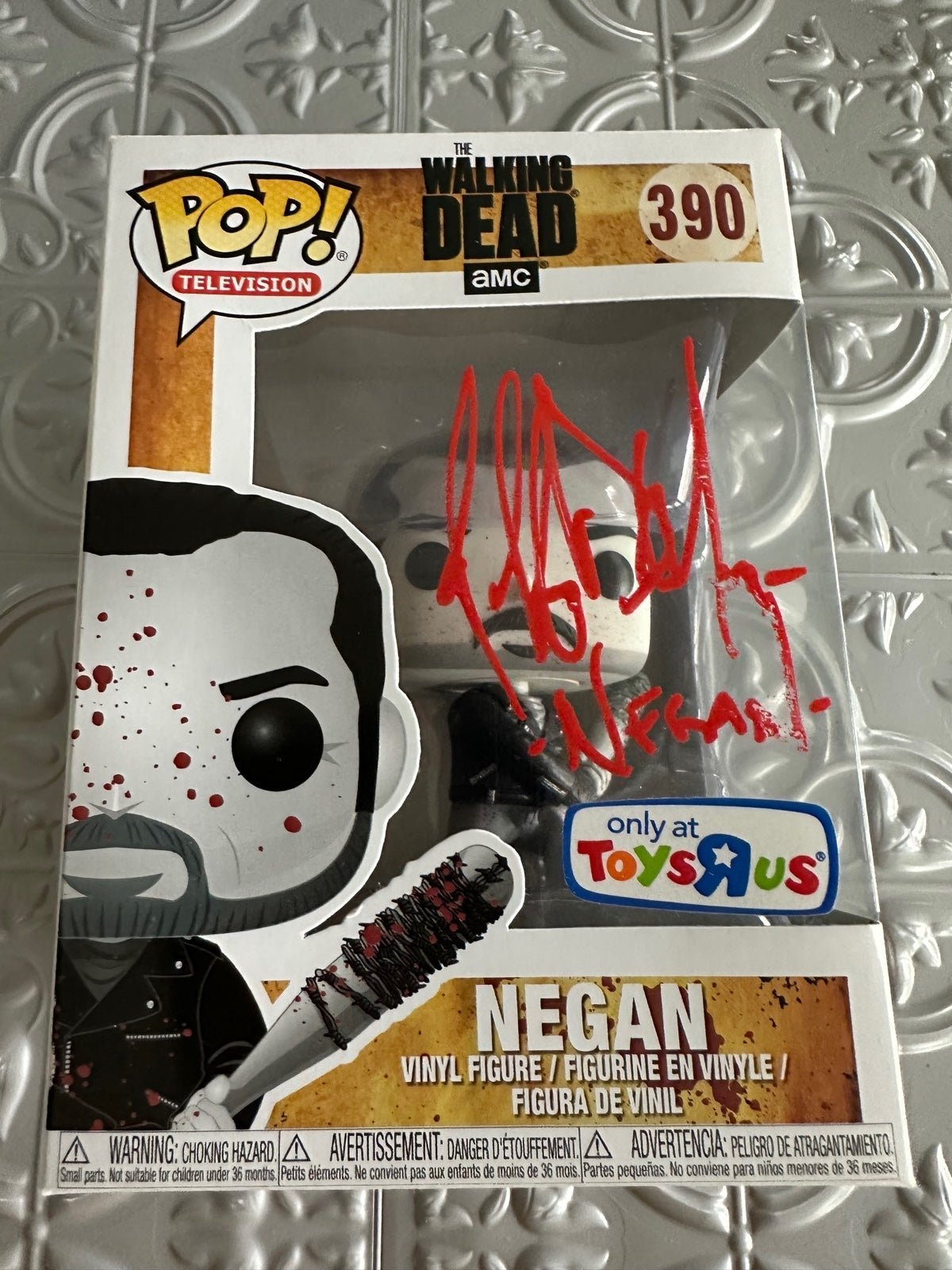 Funko Pop twd negan 390 signed