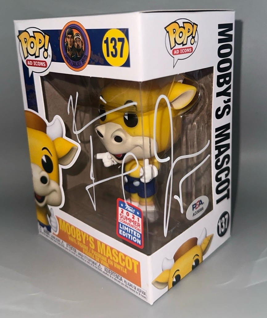 KEVIN SMITH JASON MEWES SIGNED FUNKO MOOBY'S MASCOT 137 PSA/DNA