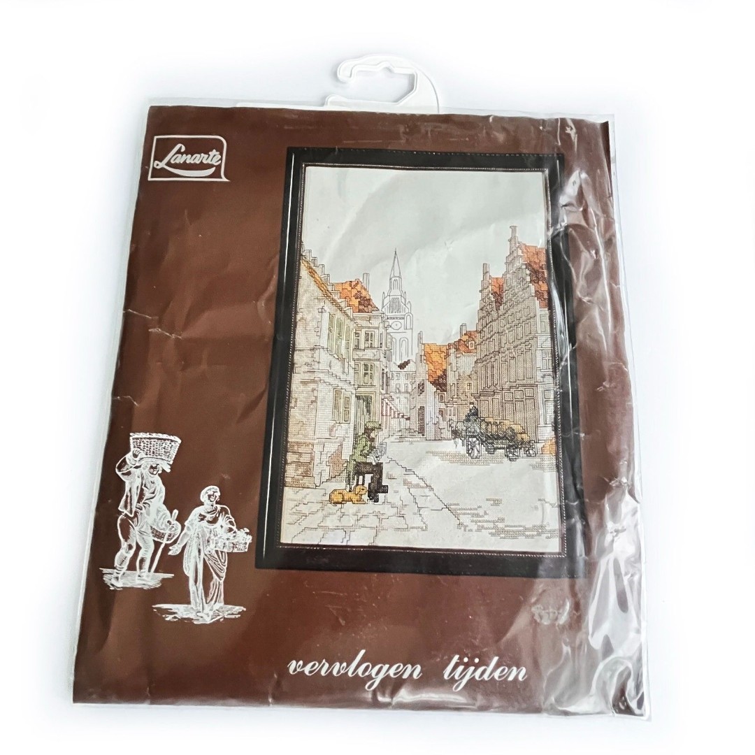 Lanarte #33445 Vervlogen Tijden DUTCH TOWN Cross Stitch Kit NEW RARE