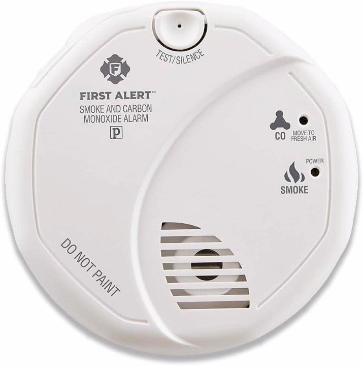 First Alert SCO5CN Combination Smoke and Carbon Monoxide Detector, Battery Oper