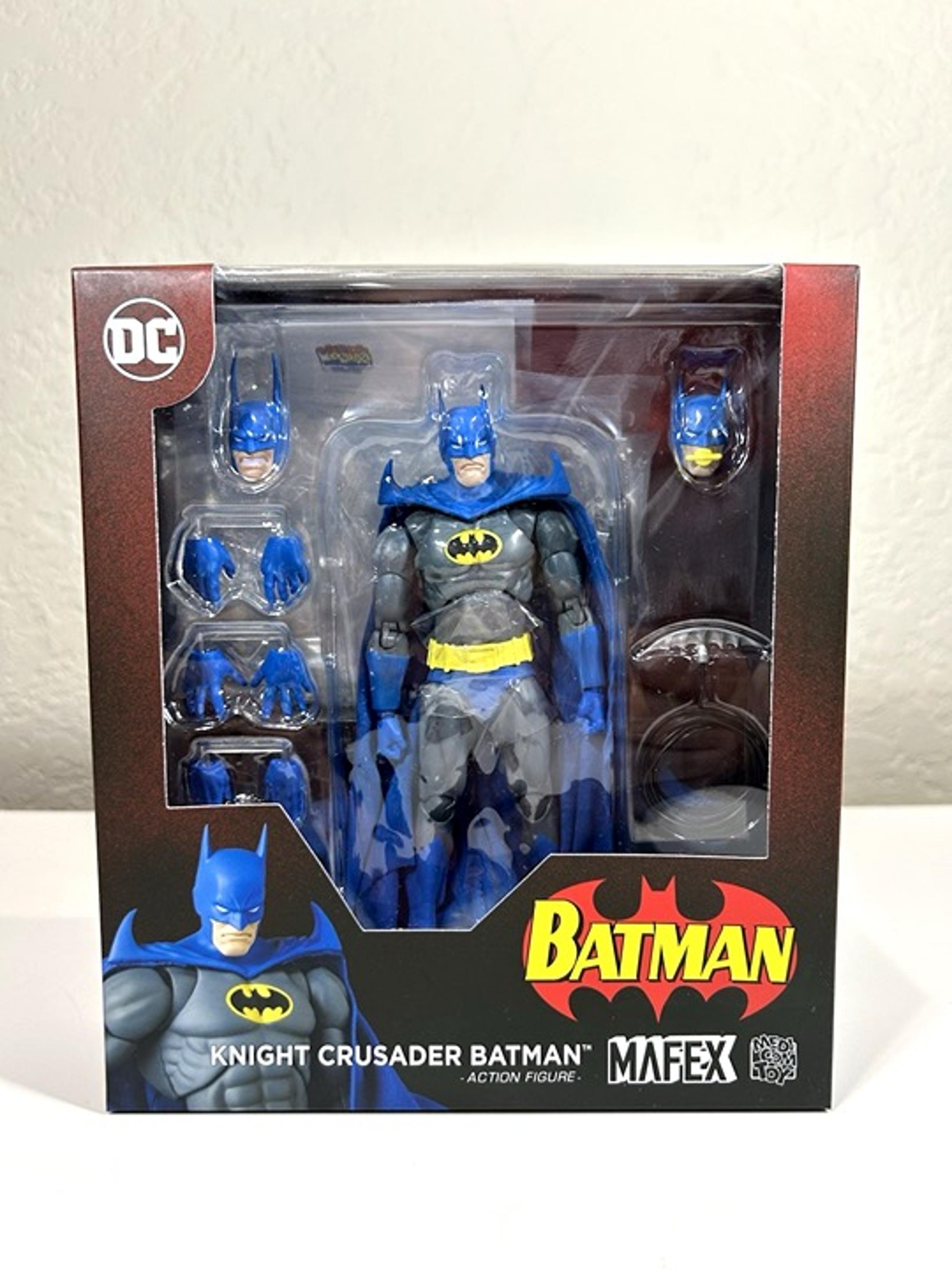 MAFEX No. 215 Knight Crusader Batman Medicom Toy Action Figure New Sealed