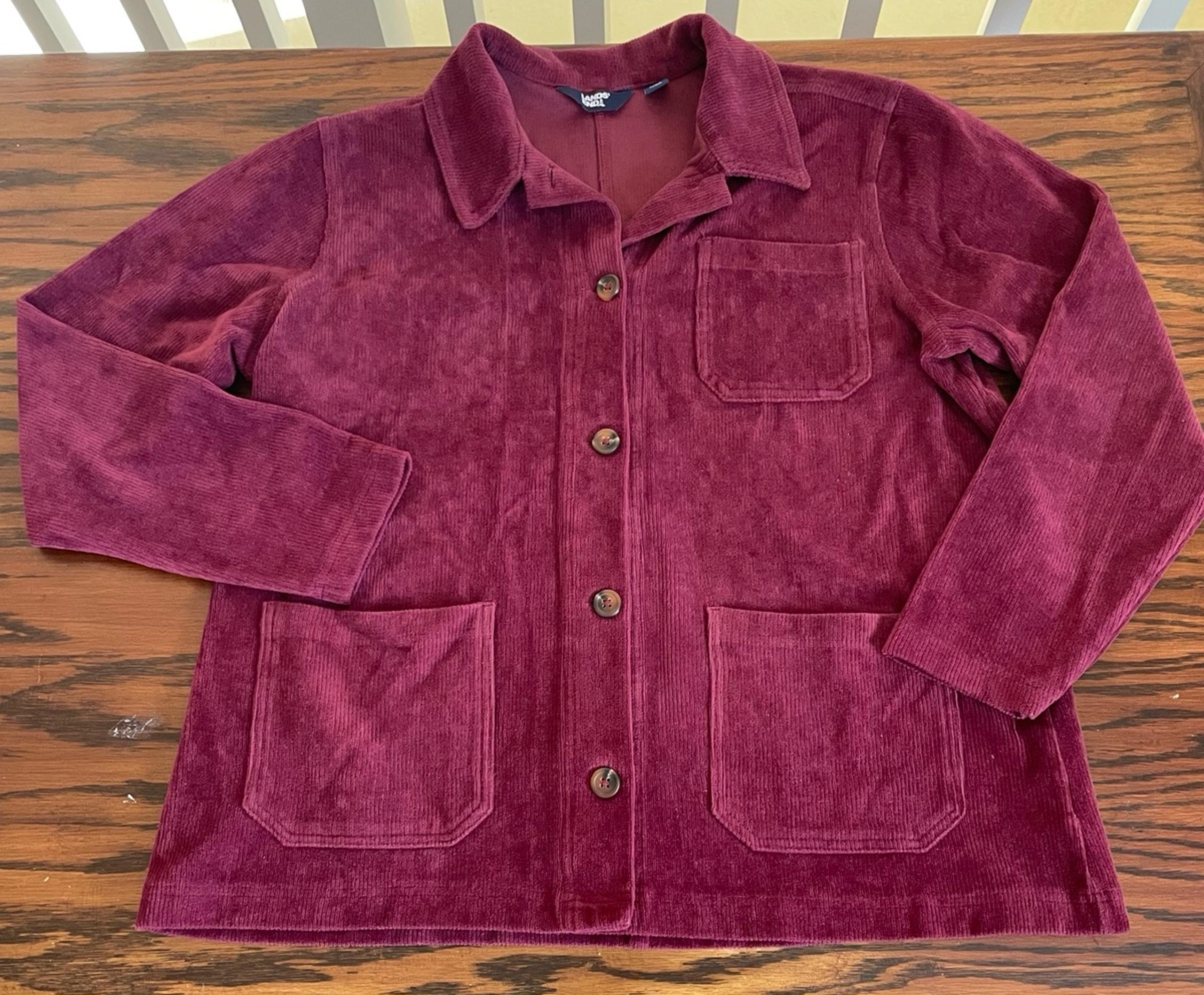 LAND’S END Women's Cord Chore Long Sleeve Jacket Sport - MED - Rich Burgundy