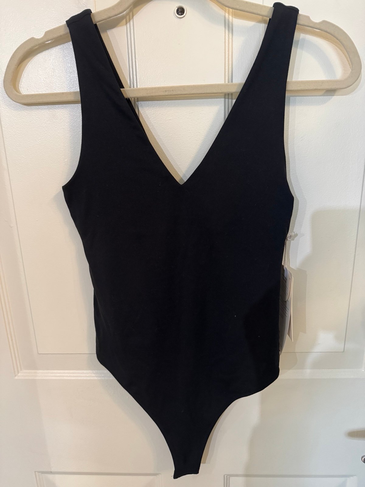 Vuori Women's Halo Bodysuit - Size S NWT