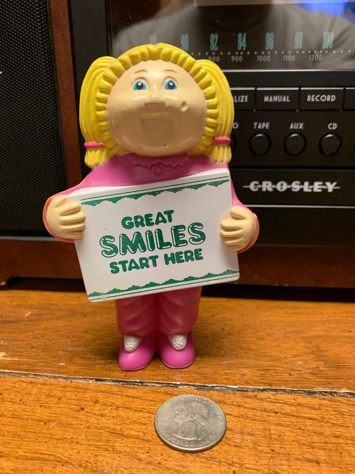 Rare Vintage Pre-Cabbage Patch Kids Plastic holding sign HG Toys 1984 O.A.A Ltd.
