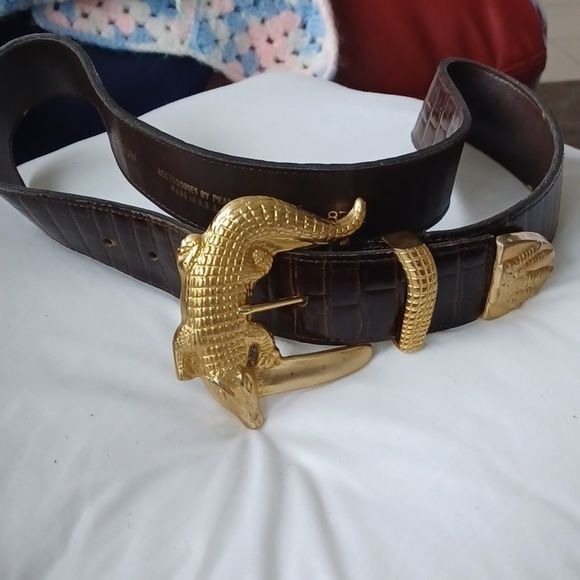 Vintage Accessories By Pearl Brown Leather Gold Alligator Buckle Belt Medium