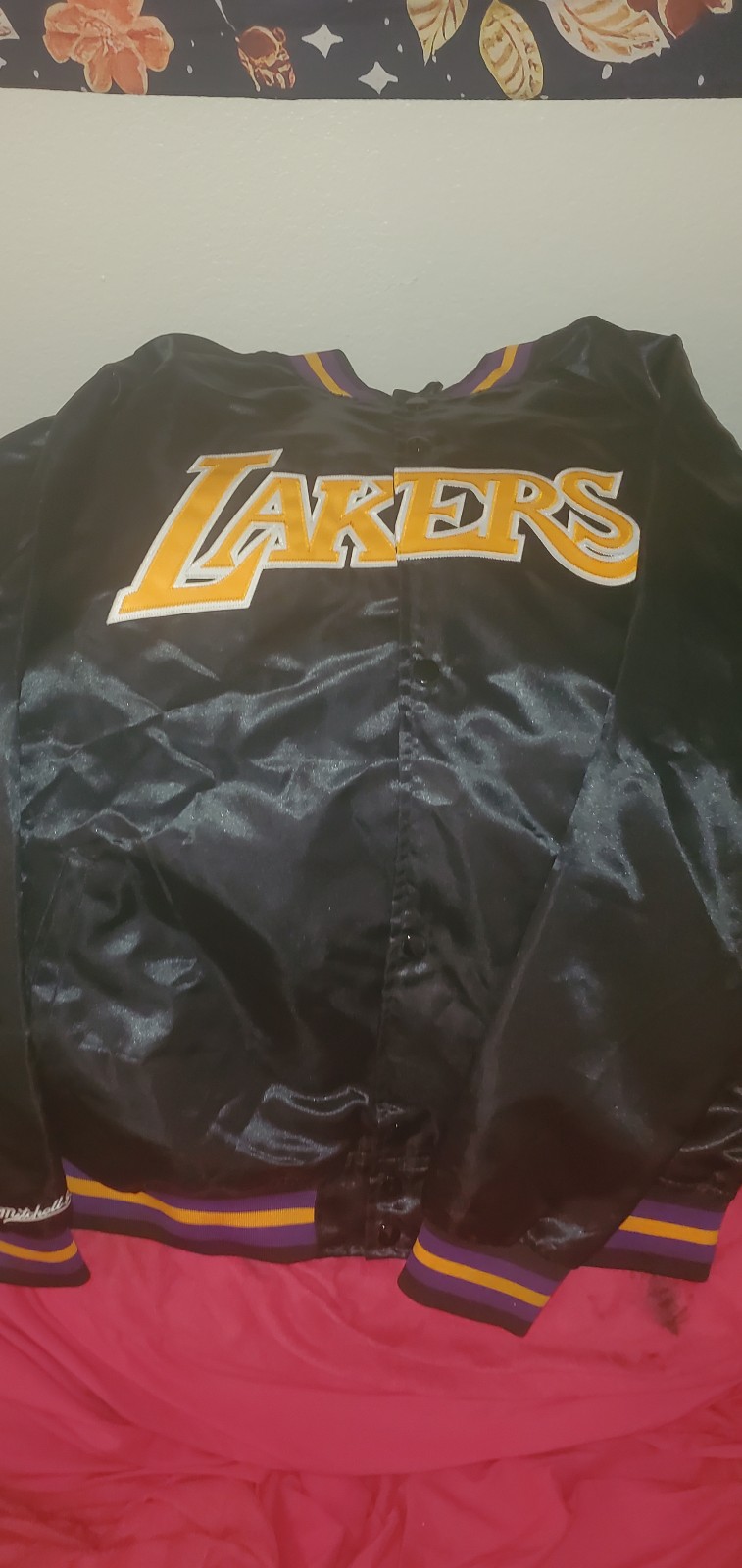 Large mens Lakers jacket