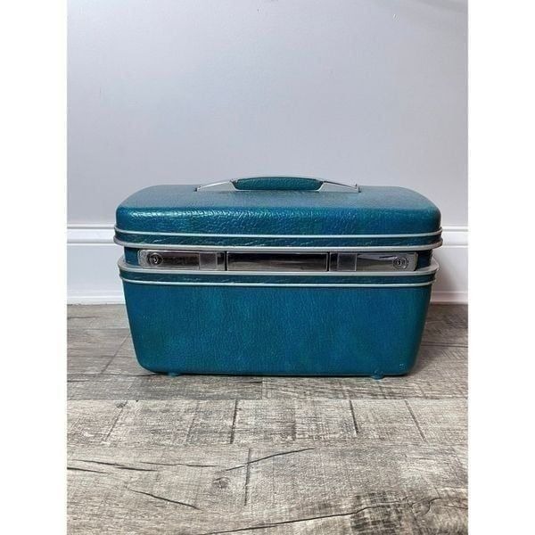 Vintage Samsonite Blue Carry-On Train Case Hard Luggage Travel