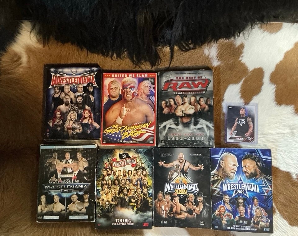 WWE DVD Collection Seven Collector Edition 22 Discs The Rock Card (Description)!