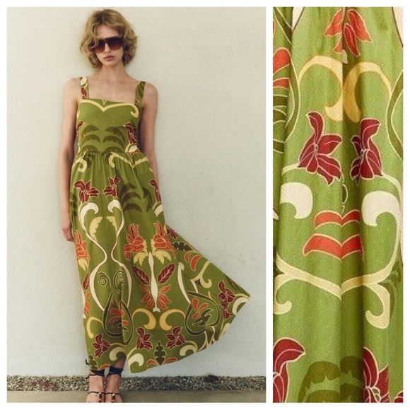 NWT. Zara ZW Collection Green 100% Cotton Printed Midi Dress. Size S.