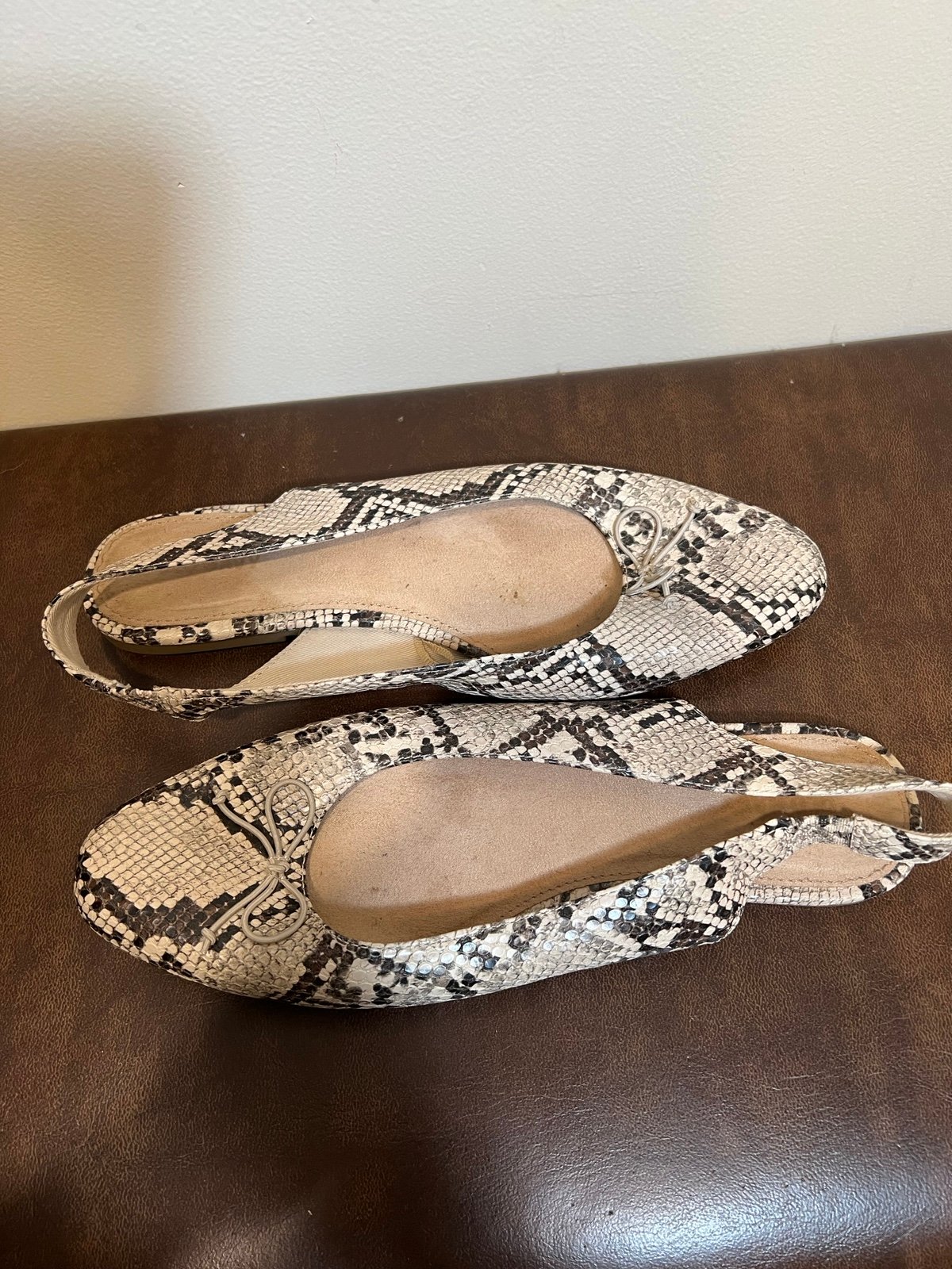 Old navy shop snakeskin flats