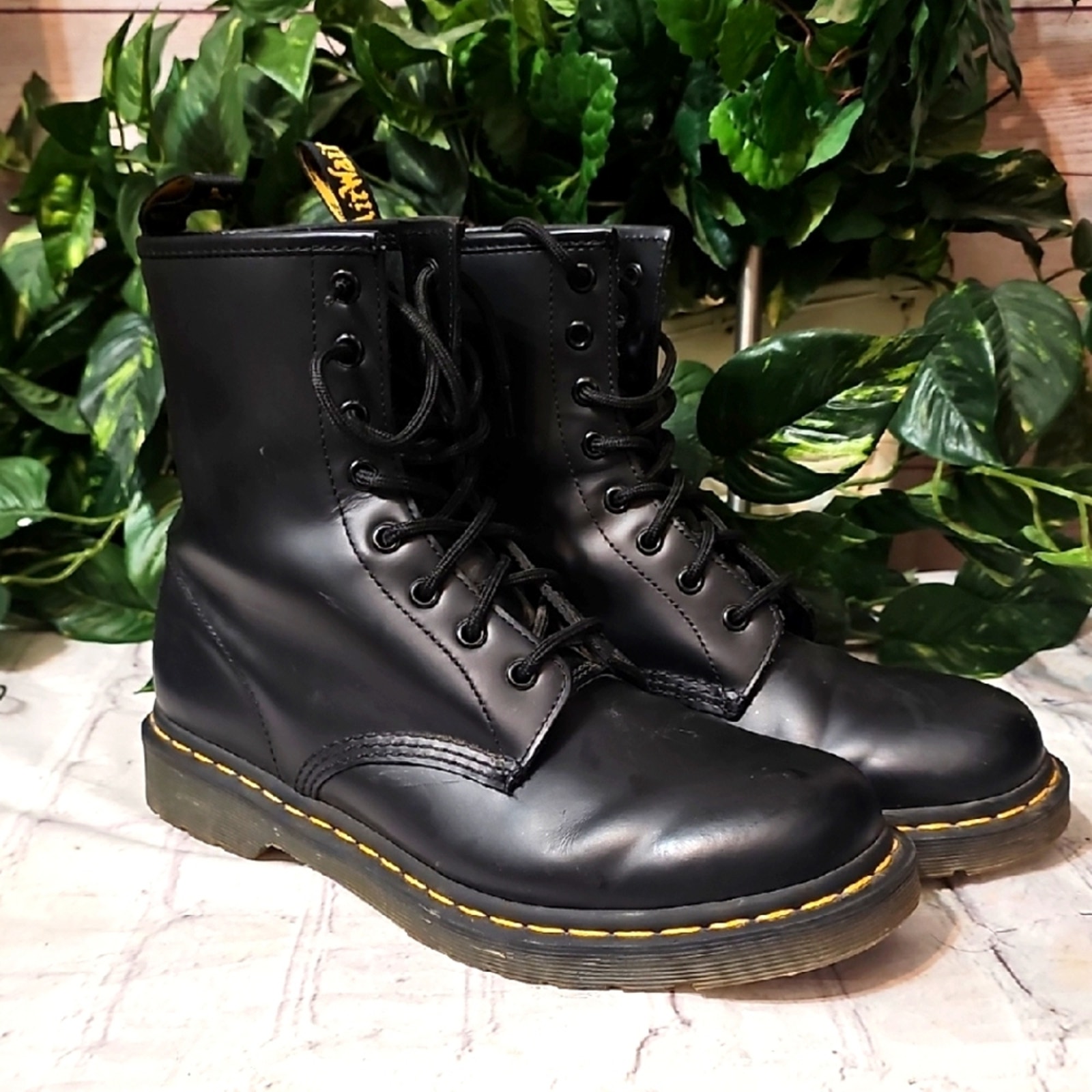 Dr. Marten 1469 Smooth Black Leather Boots 10 Women