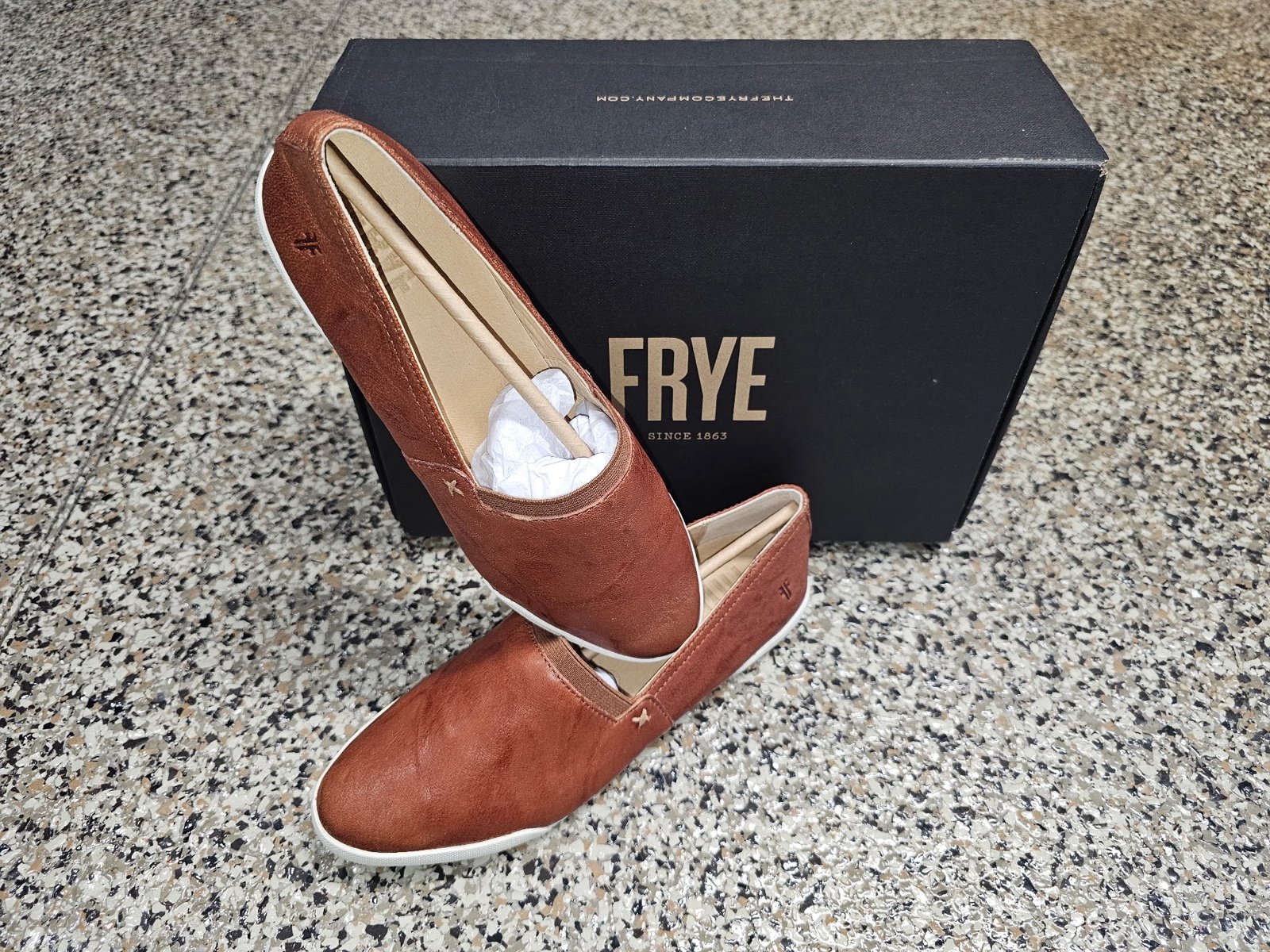 Frye Melanie Women's Slip On Size 8
