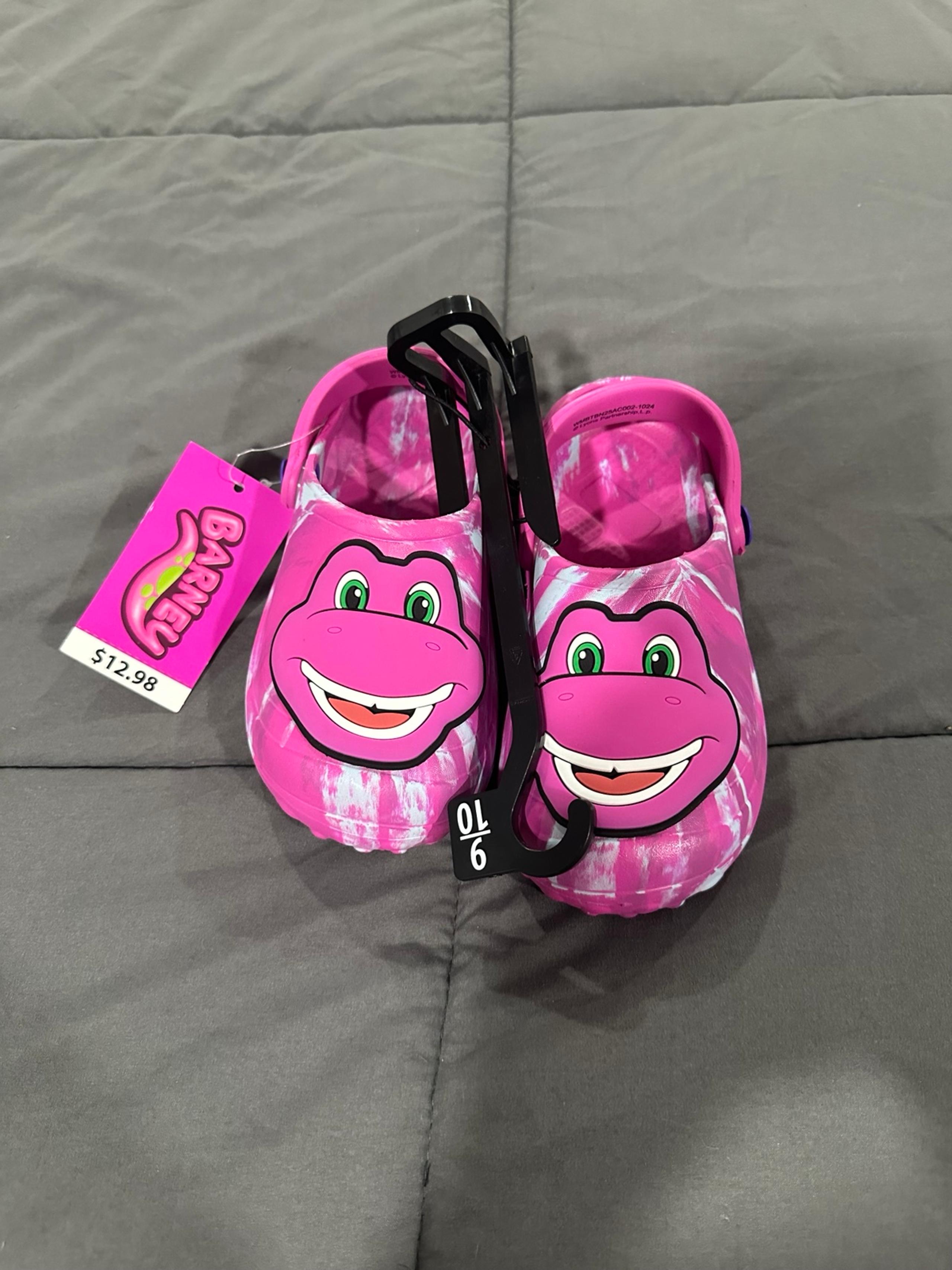 New Girls Size 9/10 Barney Shoes