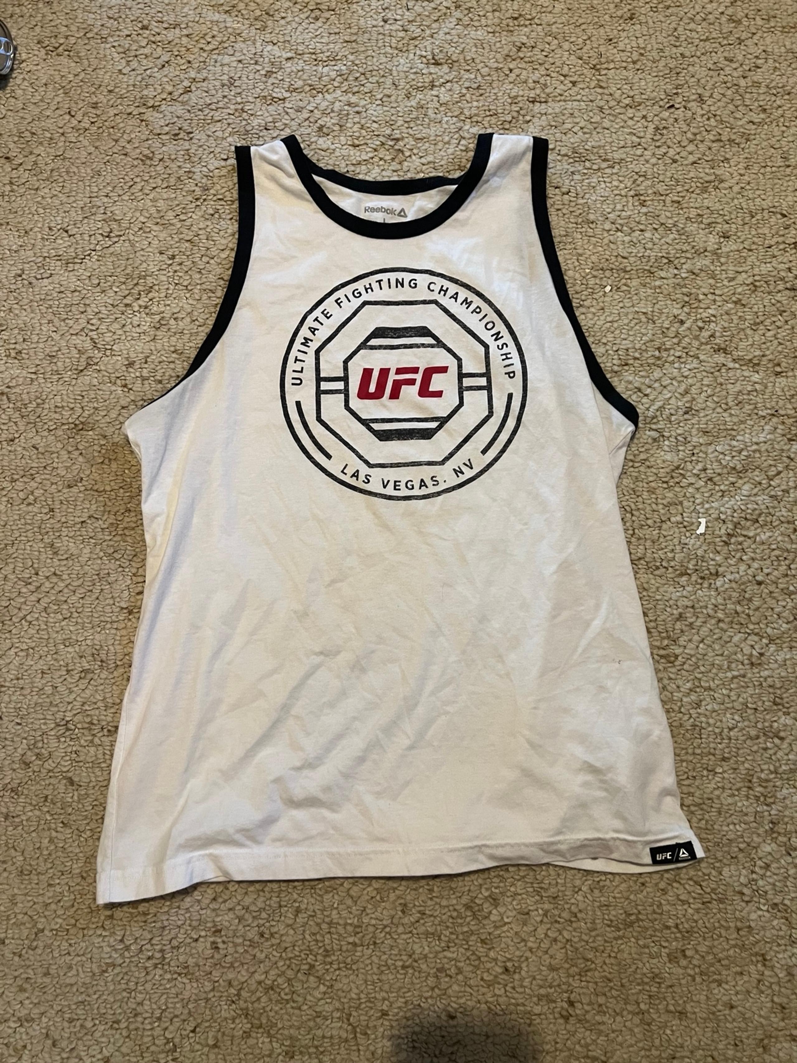 UFC Reebok Tank Size Large