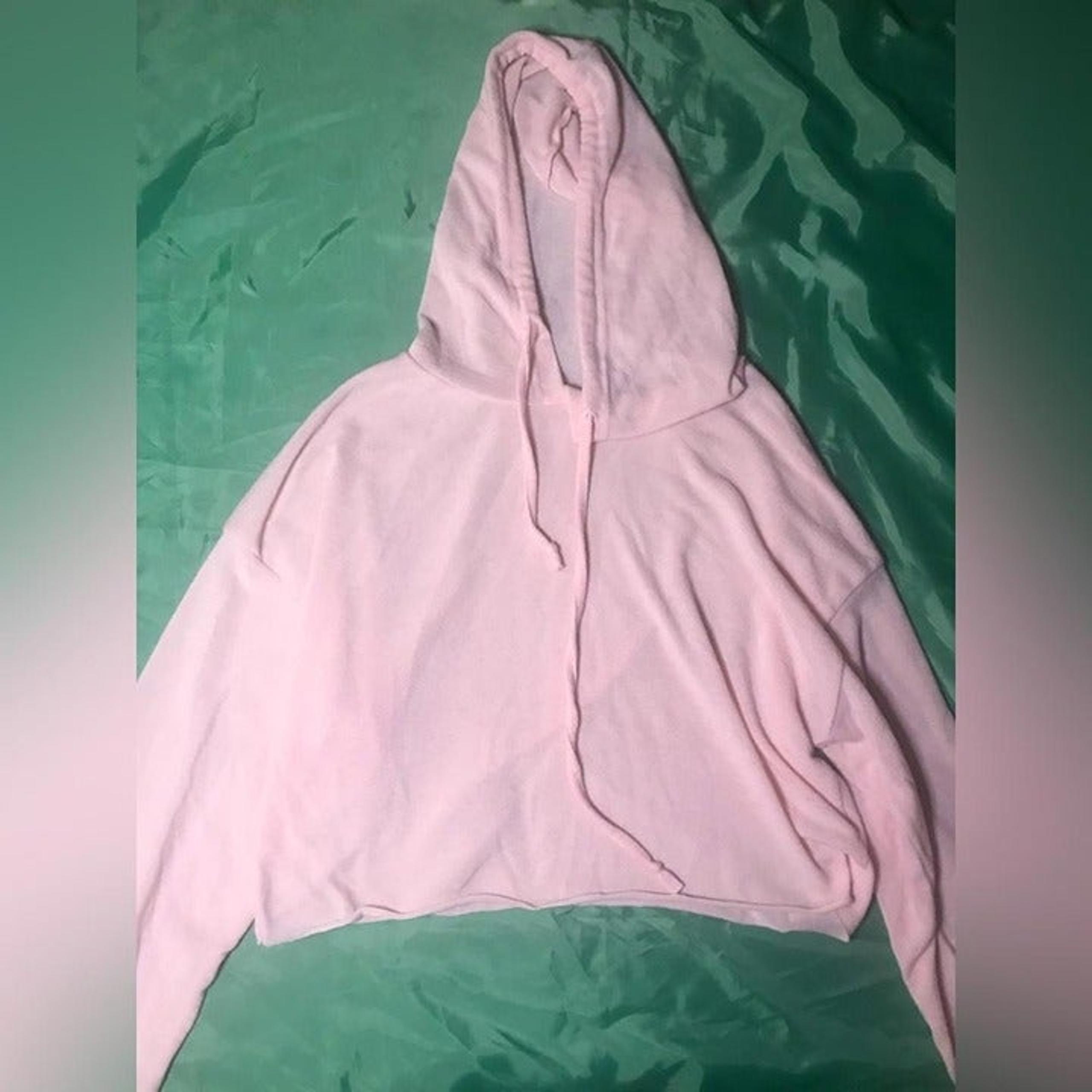 Women’s Light Pink Cropped Hoodie Size L