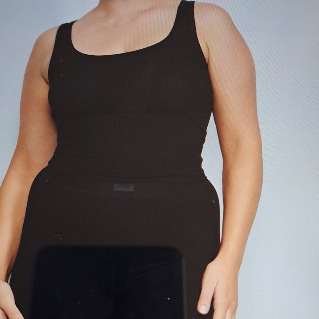 LARGE SKIMS SOFT TANK TOP
