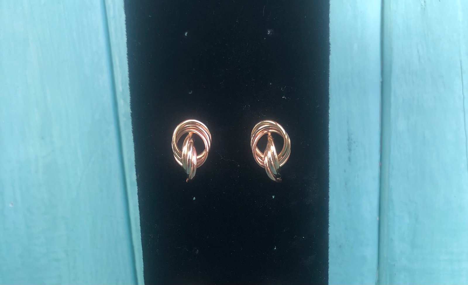 Beautiful 14k Solid Tricolor Yellow /White/Rose Gold Pierced Earrings