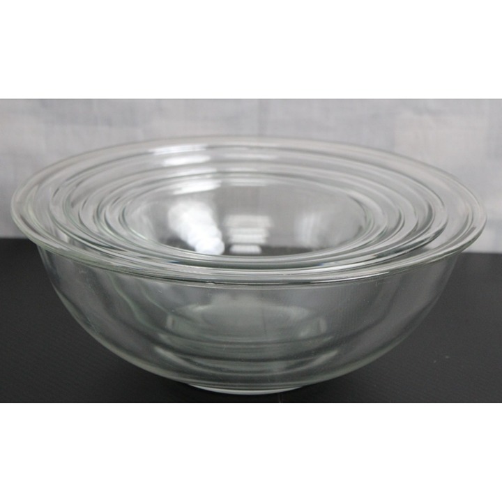 4 PYREX Nesting Glass Bowls - Oven & Microwave Safe