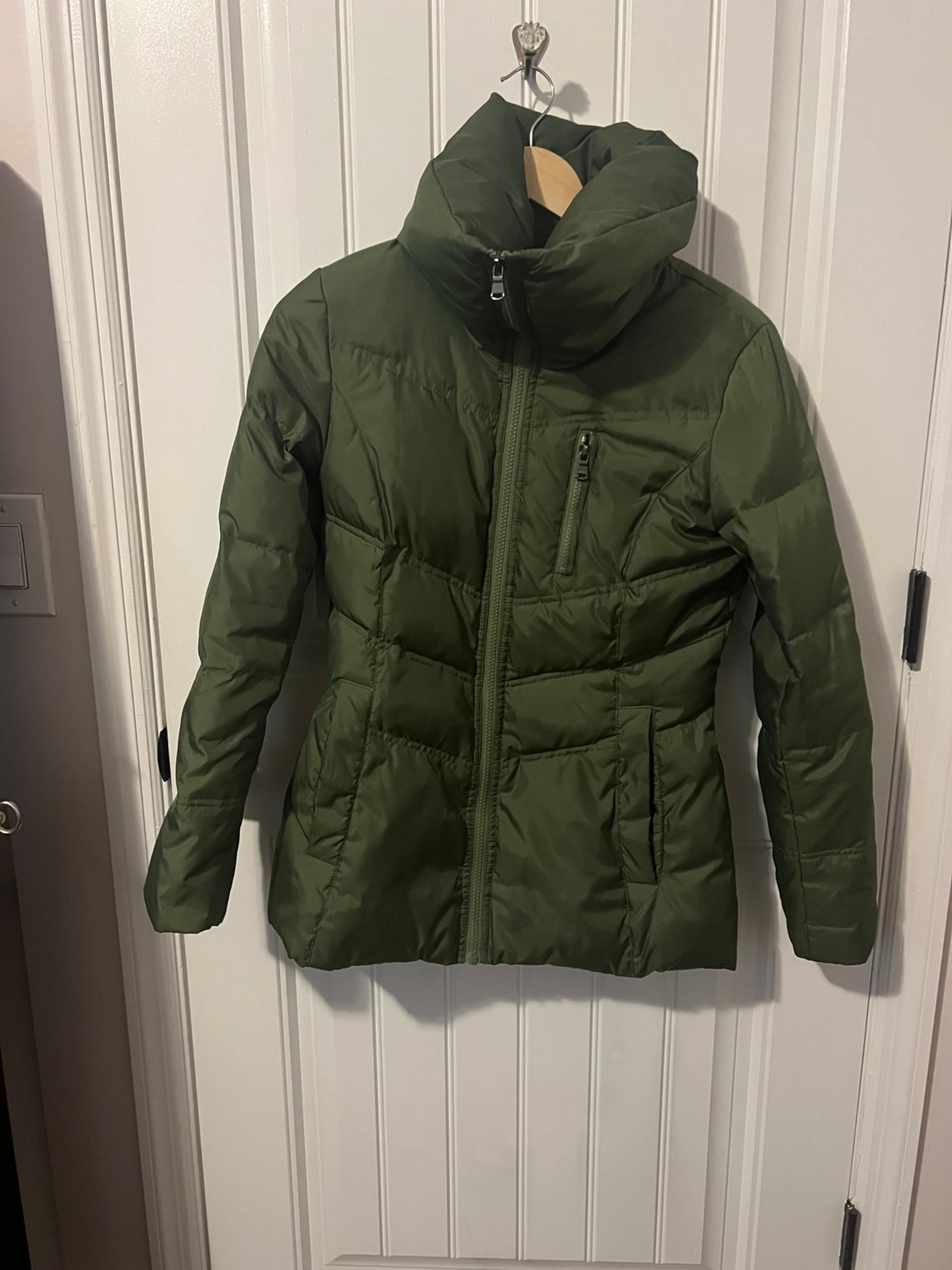 Andrew Marc- Marc New York high collared puffer jacket. Size XS. Great condition