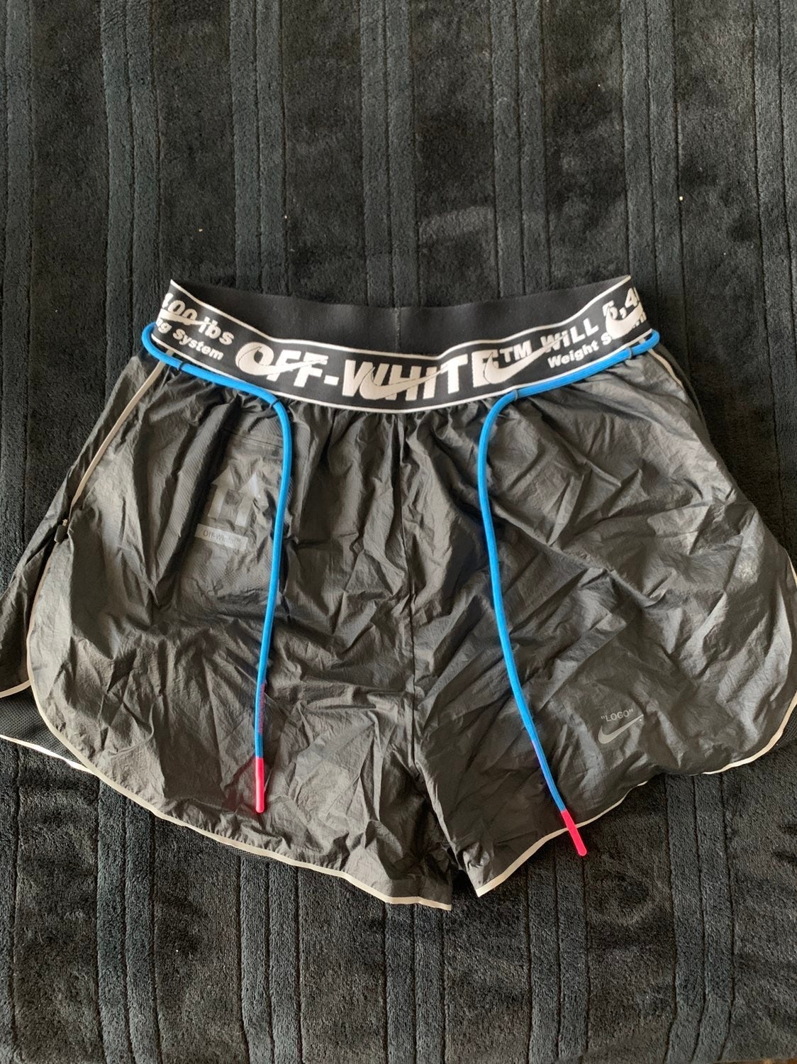 Nike Off white shorts