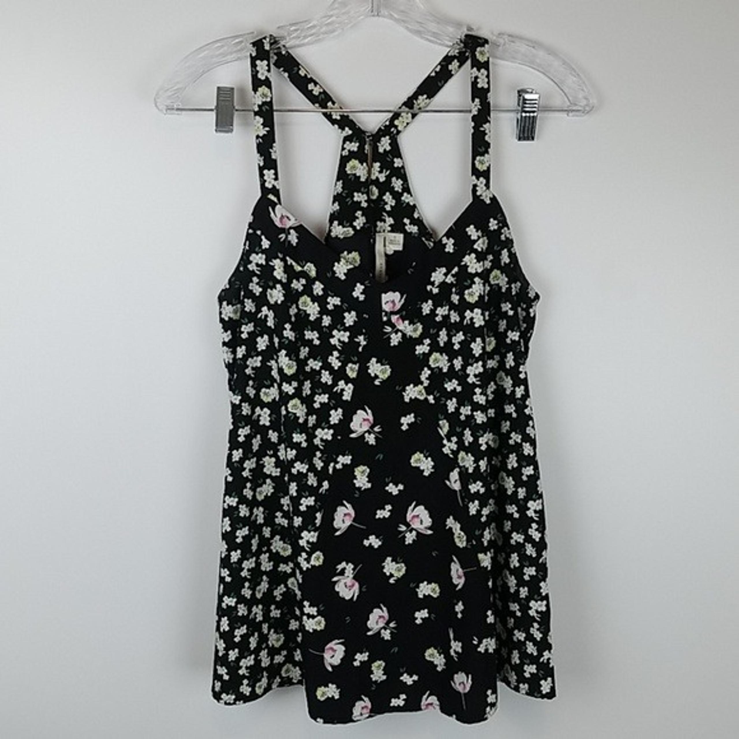 Lc Lauren Conrad | Black Floral Tank S
