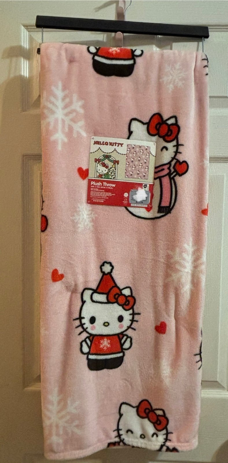 Hello Kitty Snowman Blanket