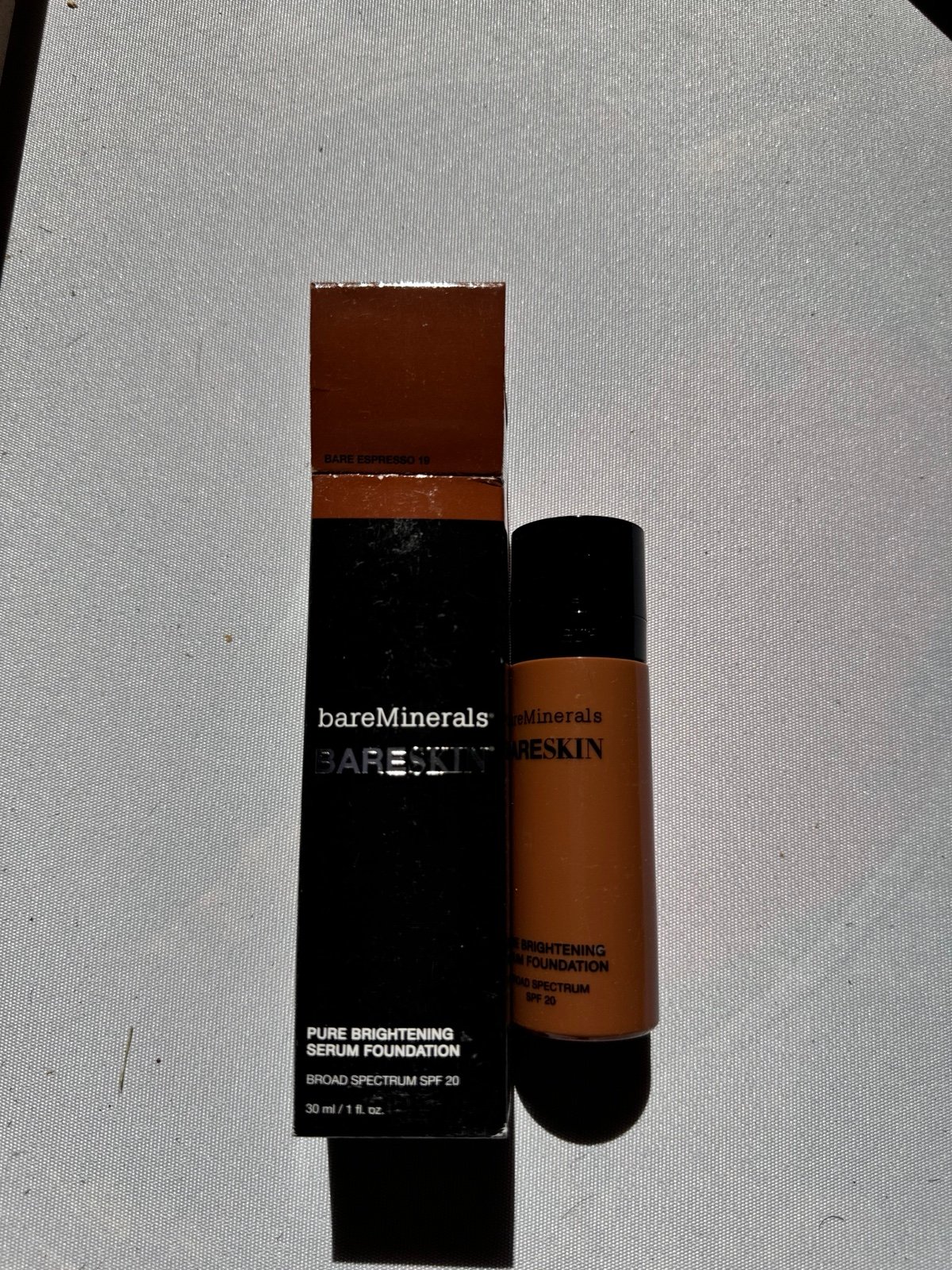 Bare minerals bare espresso 19 bare skin serum foundation
