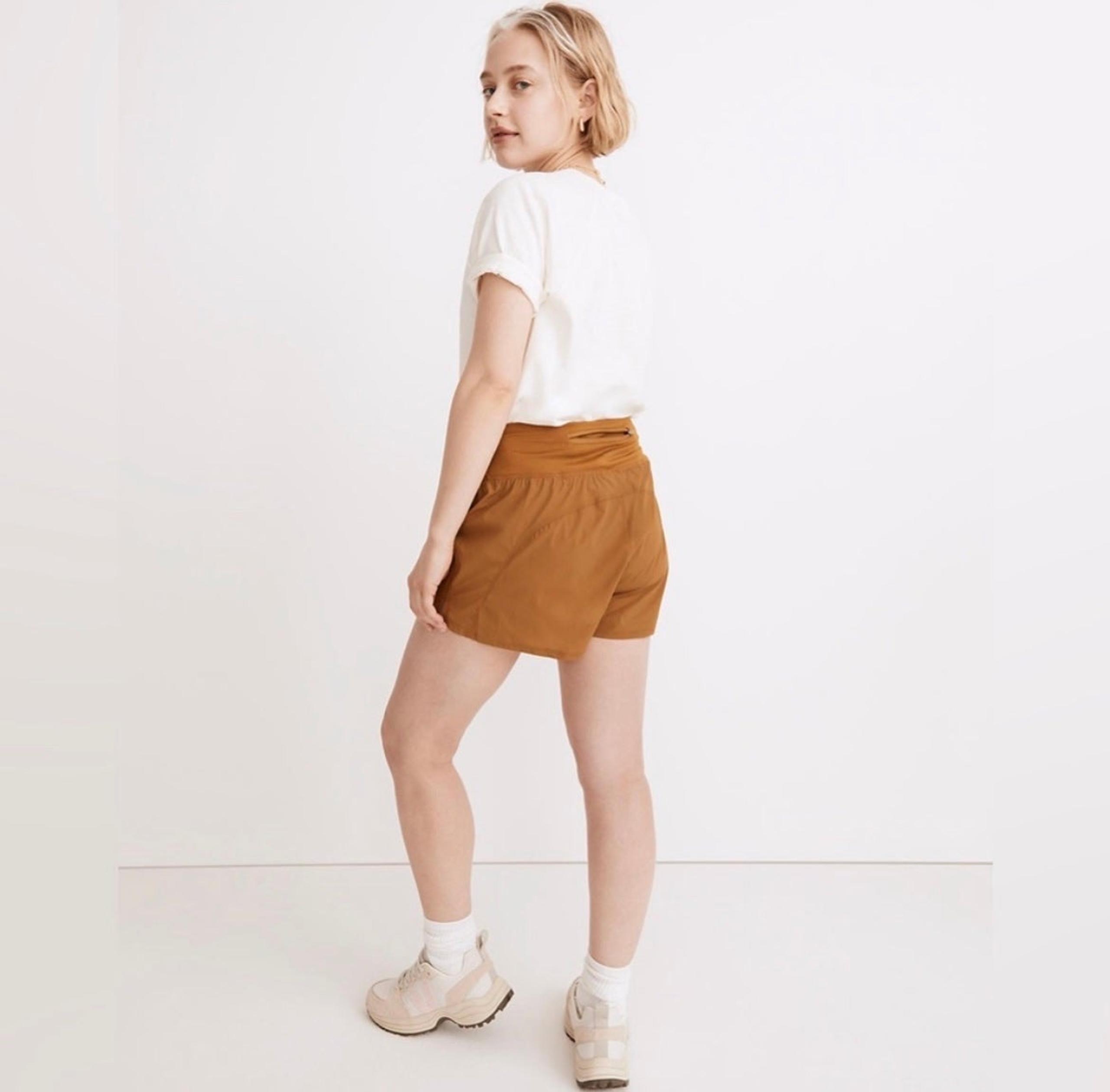 MWL Madewell Active Running Shorts- XS Antique Gold NWOT