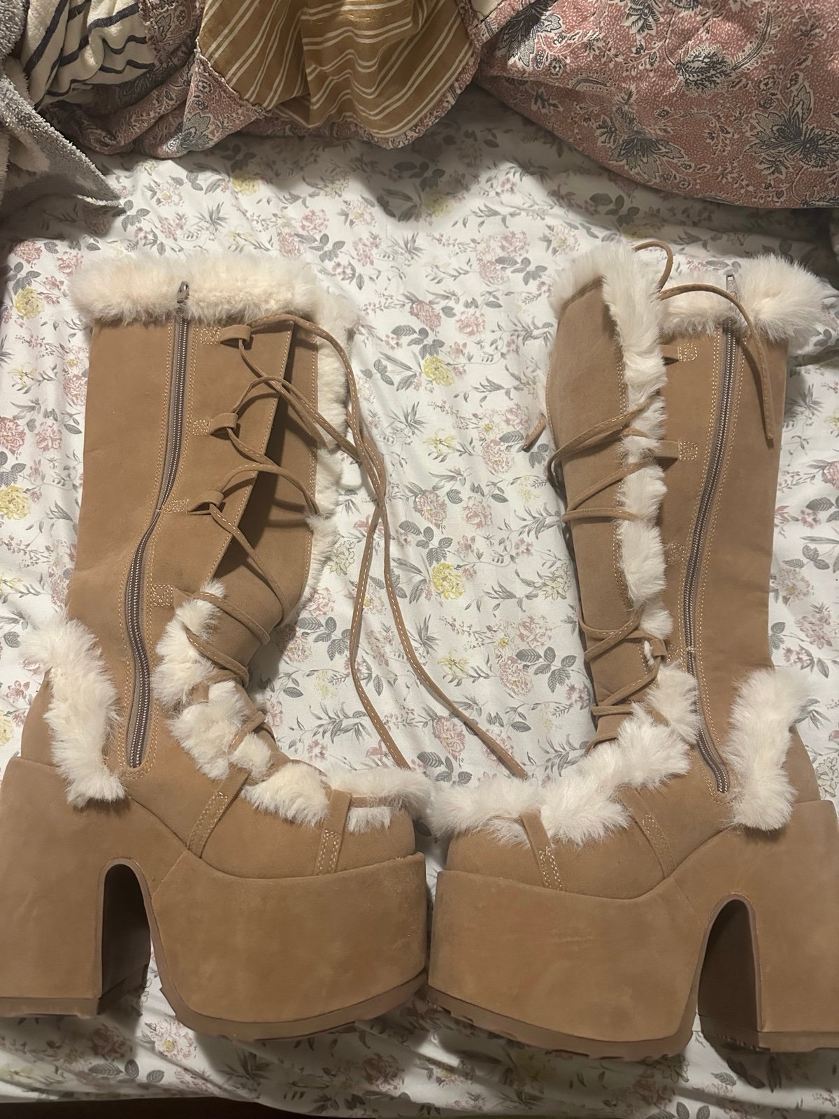 Demonia size 7 brand new without tags