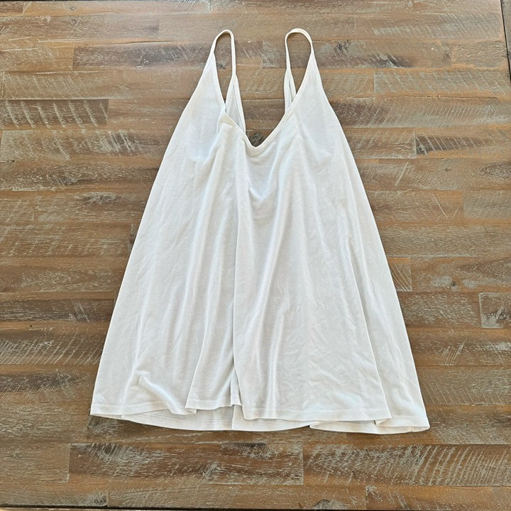 Urban outfitters silence and noise white strappy knit cami tank