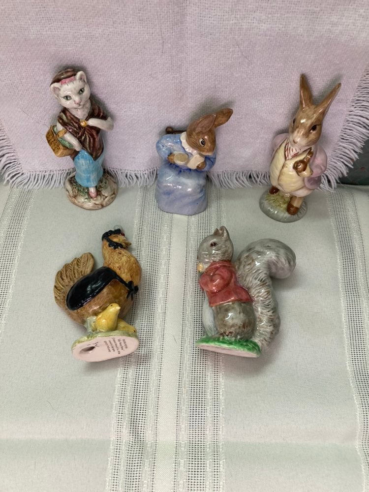 Bundle of store Beatrix Potter Items for MJB 3/19/22