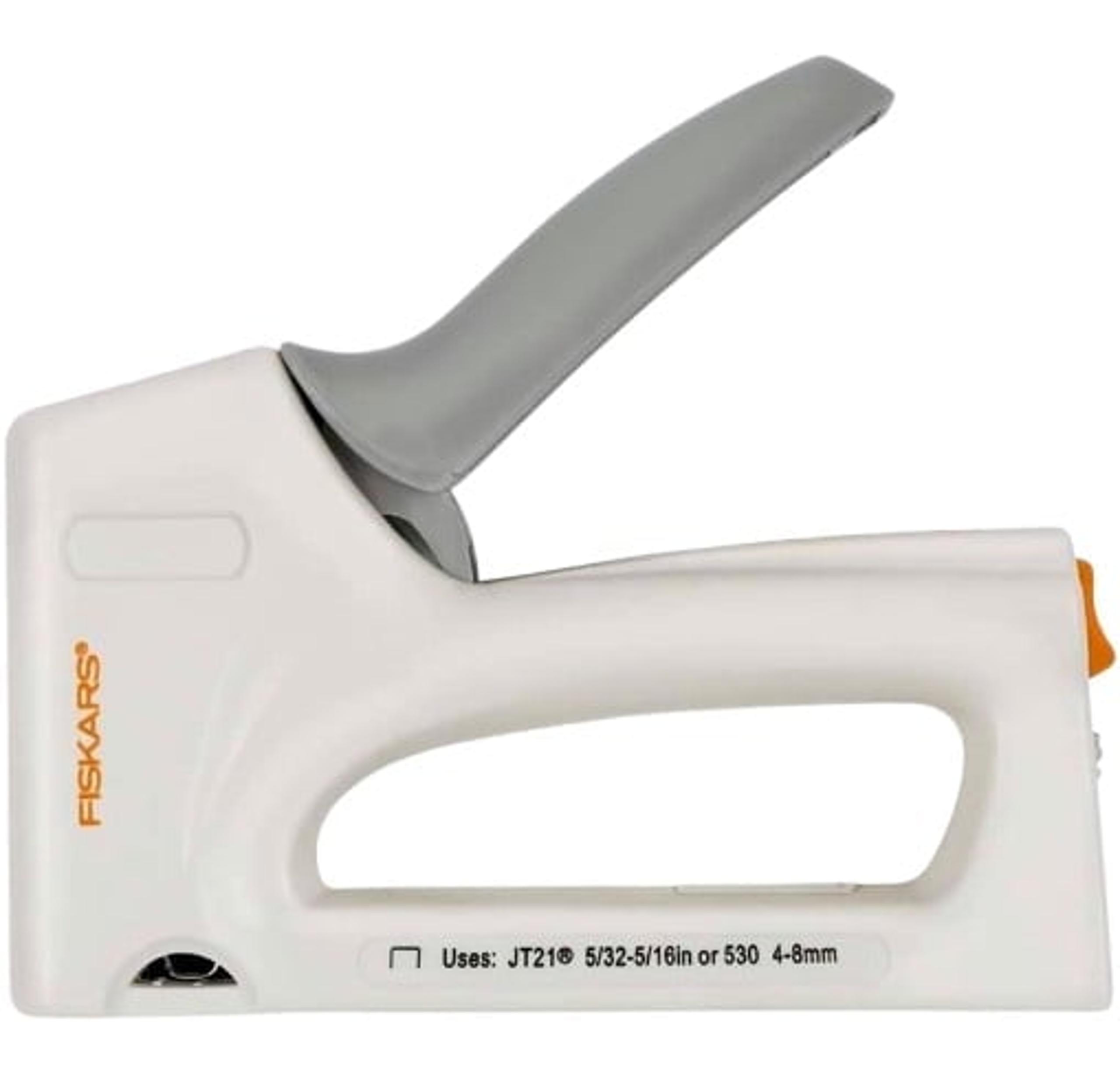 Fiskars Crafts Precision Staple Gun White Grey 132460 Comfort Handle DIY New