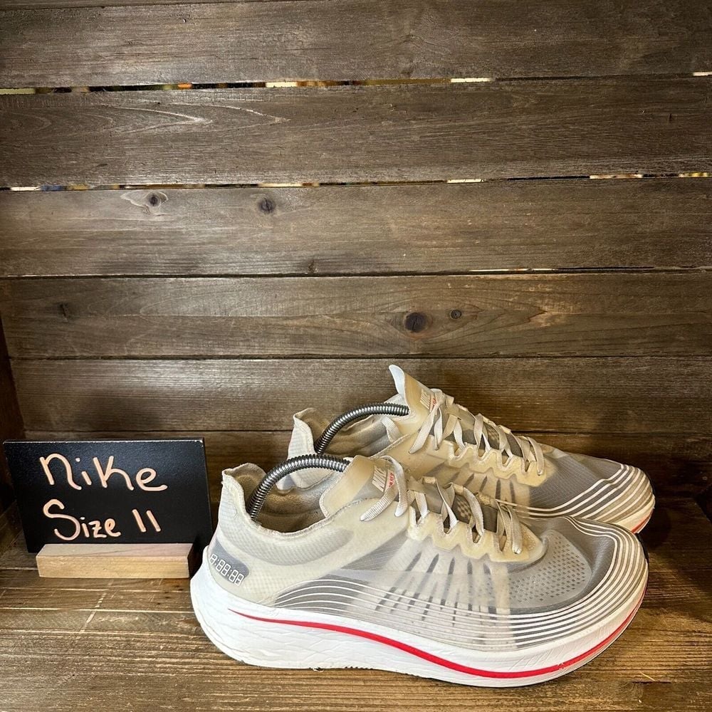 Womens Nike Zoom Fly SP White Athletic Running Comfort Shoes Sneakers Size 11 M