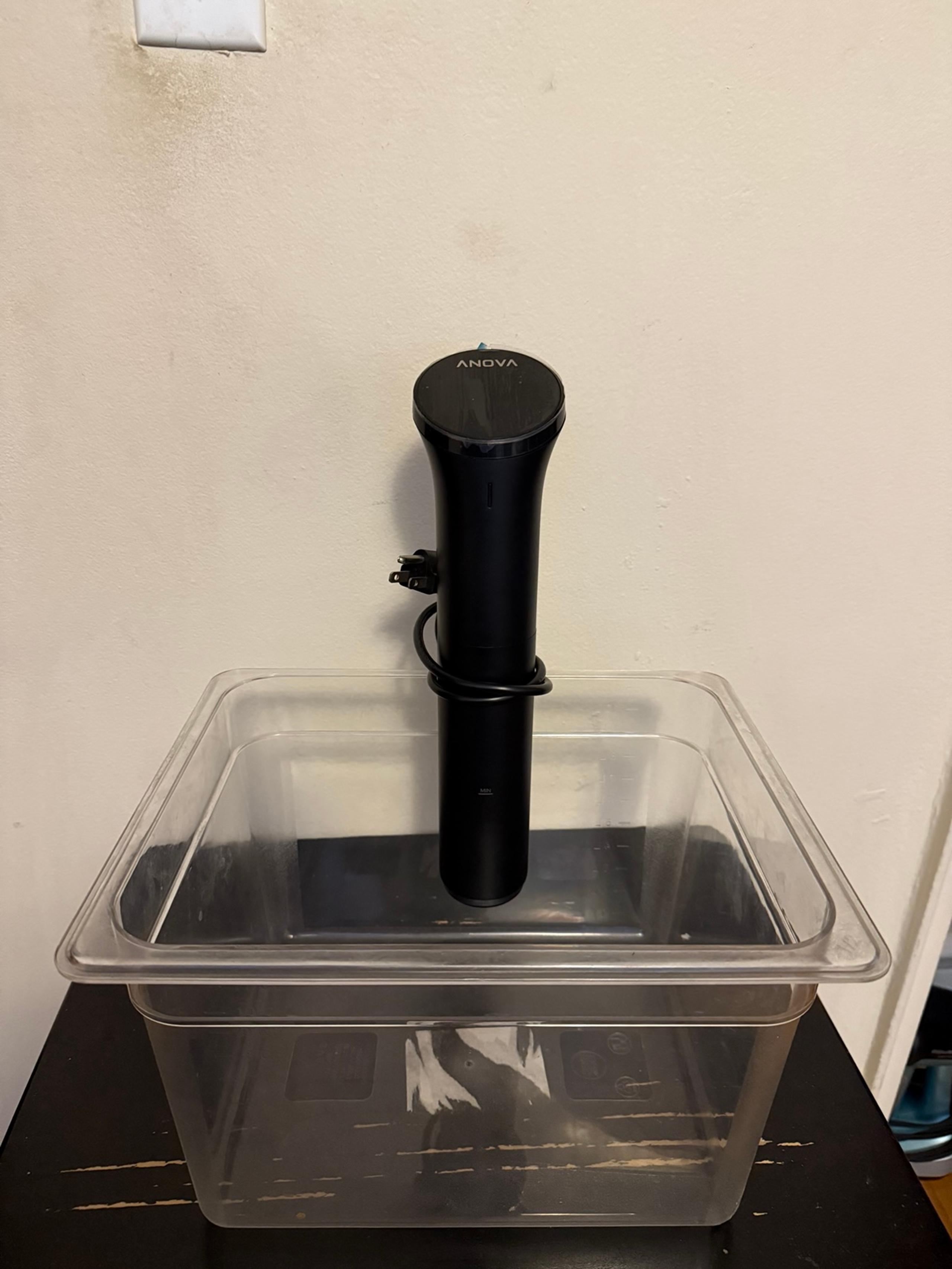 Sous Vide Combo – Anova Nano + Vacuum Sealer + Container