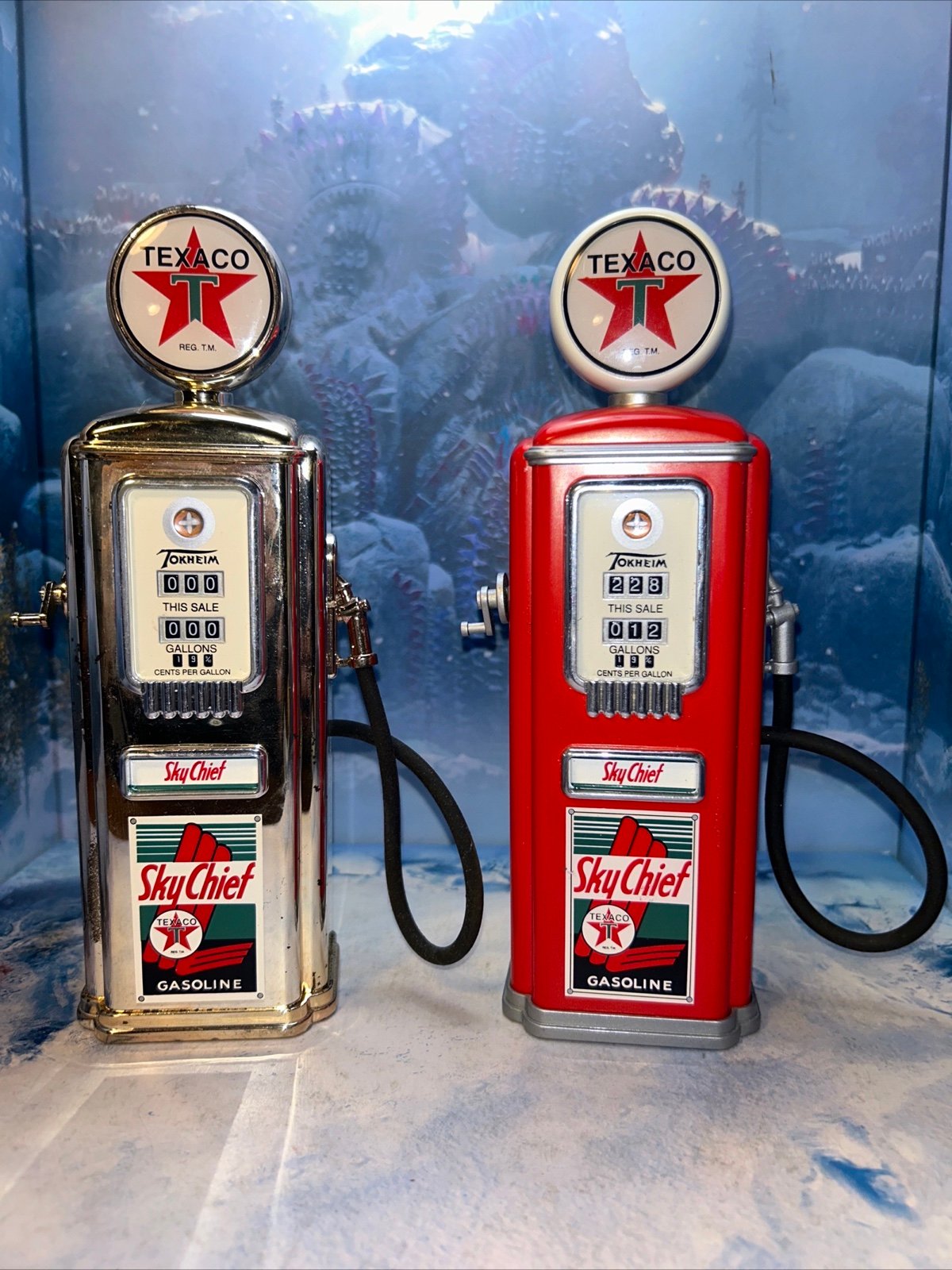 Gearbox 1950 Texaco Sky Chief 8 Tokheim Gas Pump Die Cast Coin Bank LOT of 2