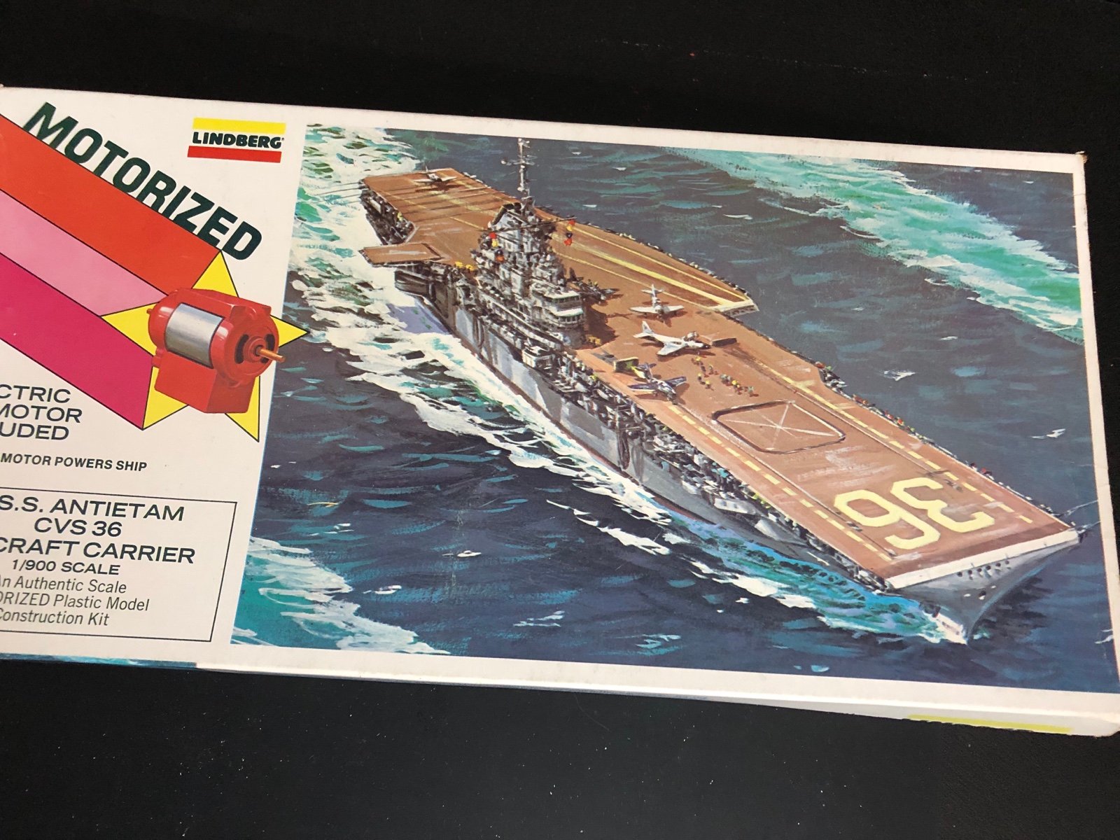 Vintage Heller 1/400 German Battleship Tirpitz 81079 sealed