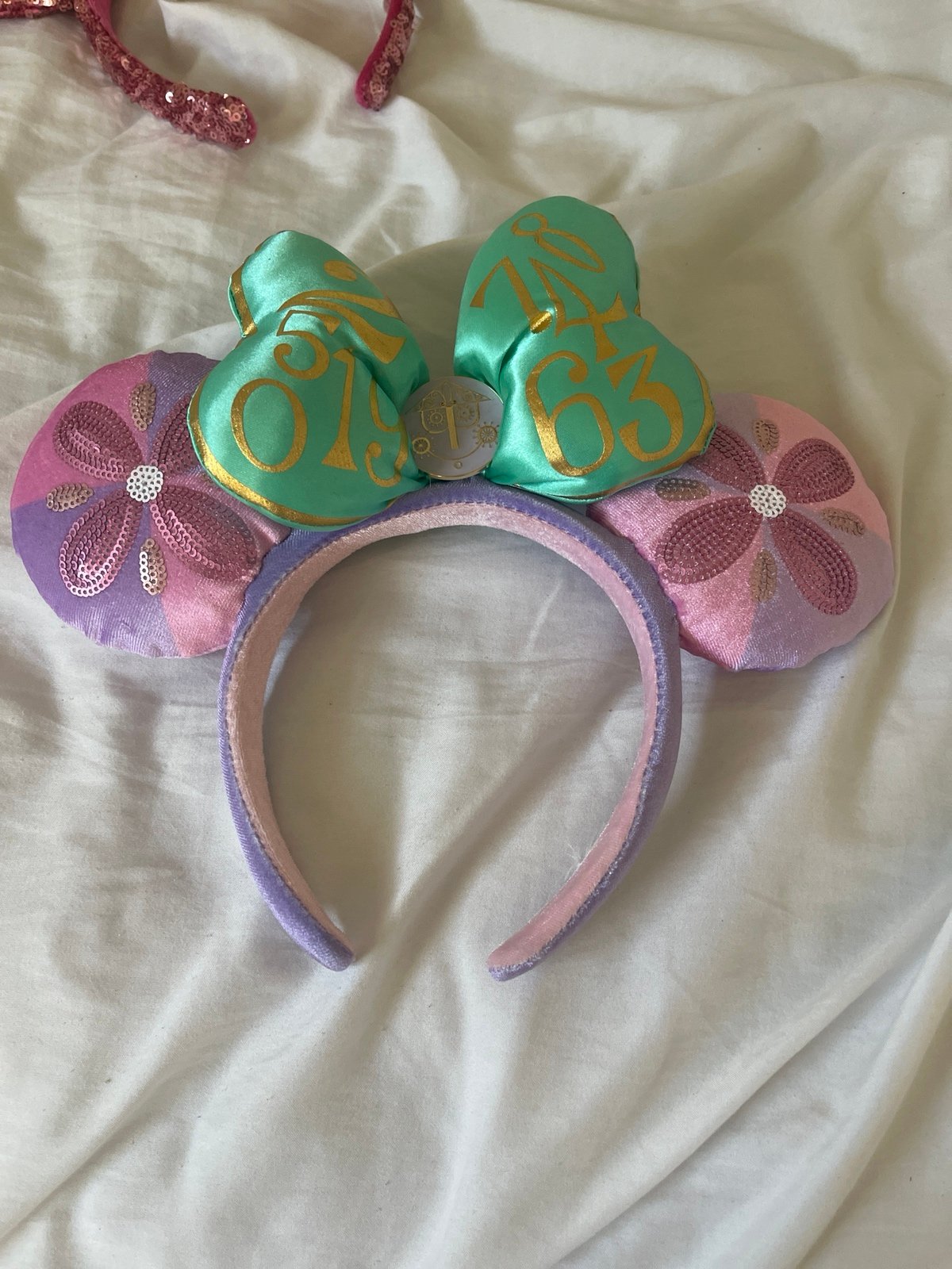 Minnie Mouse ears