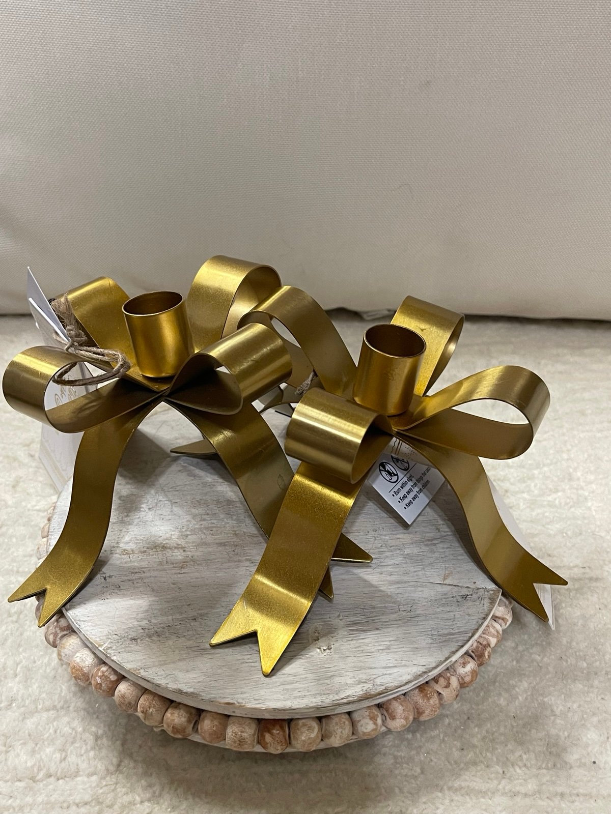 Gold Metal Bow Candle Holder – Holiday Decor Centerpiece, Gift-Inspired Design 2