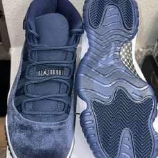 Women’s Jordan 11