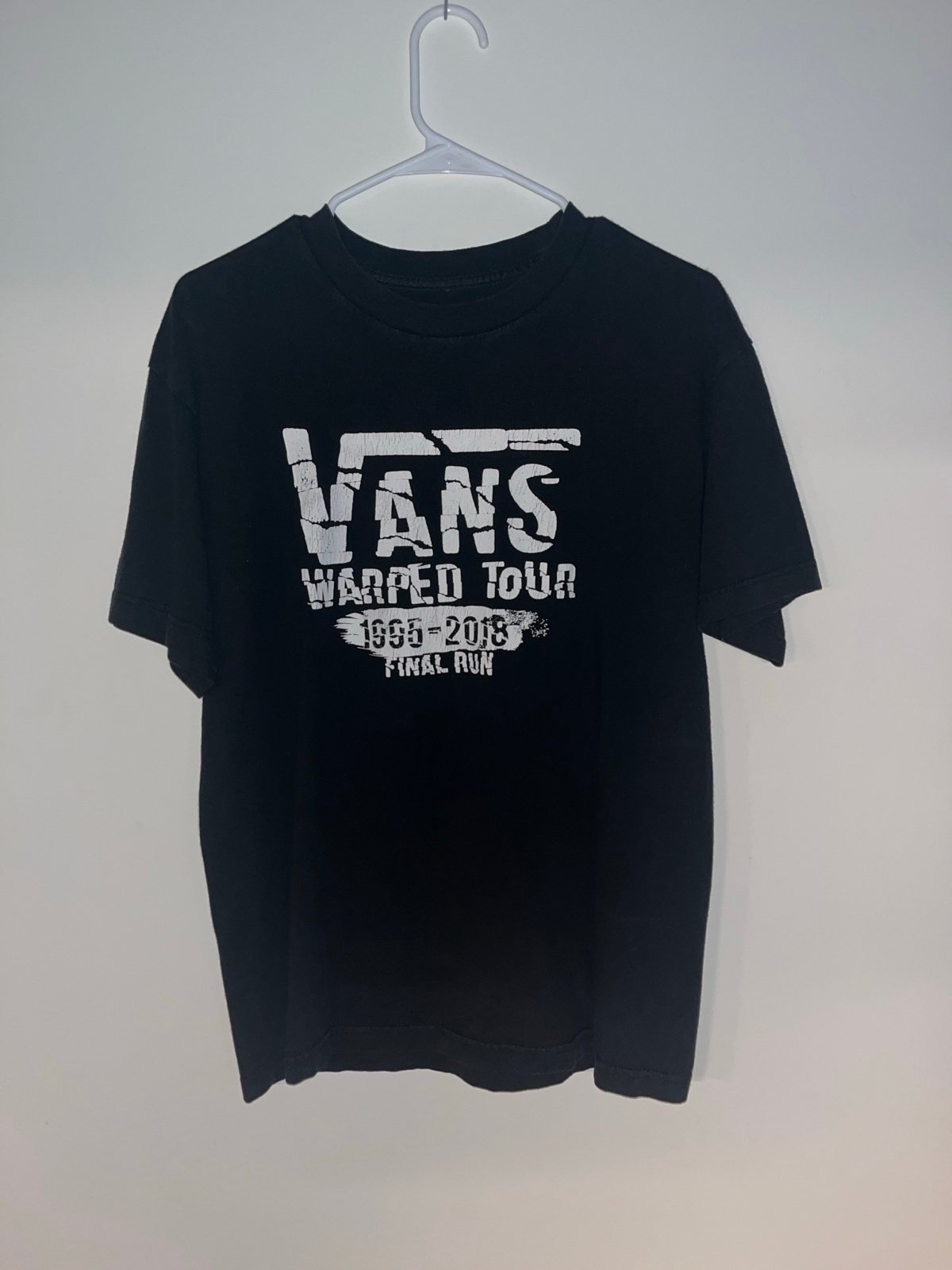 VANS Warped Tour Adult MD T Shirt (1995-2018) Final Run