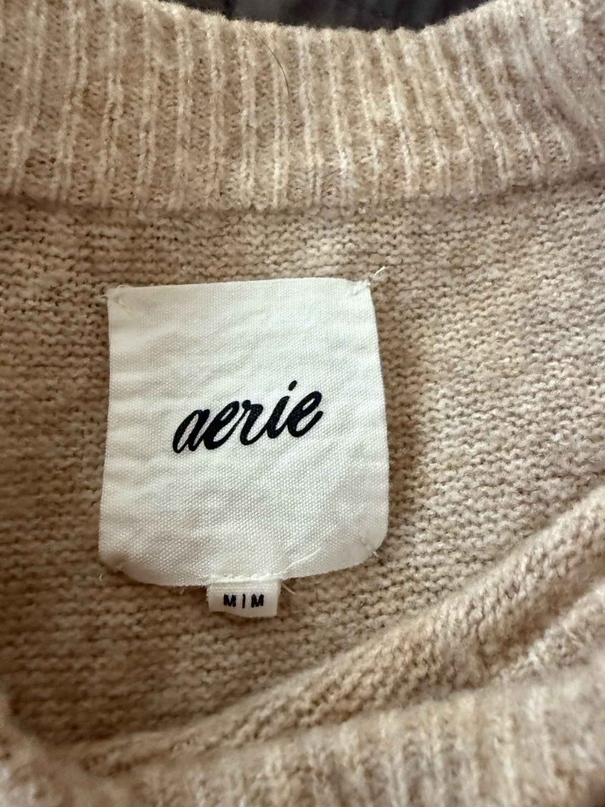 Aerie long sleeve sweater medium