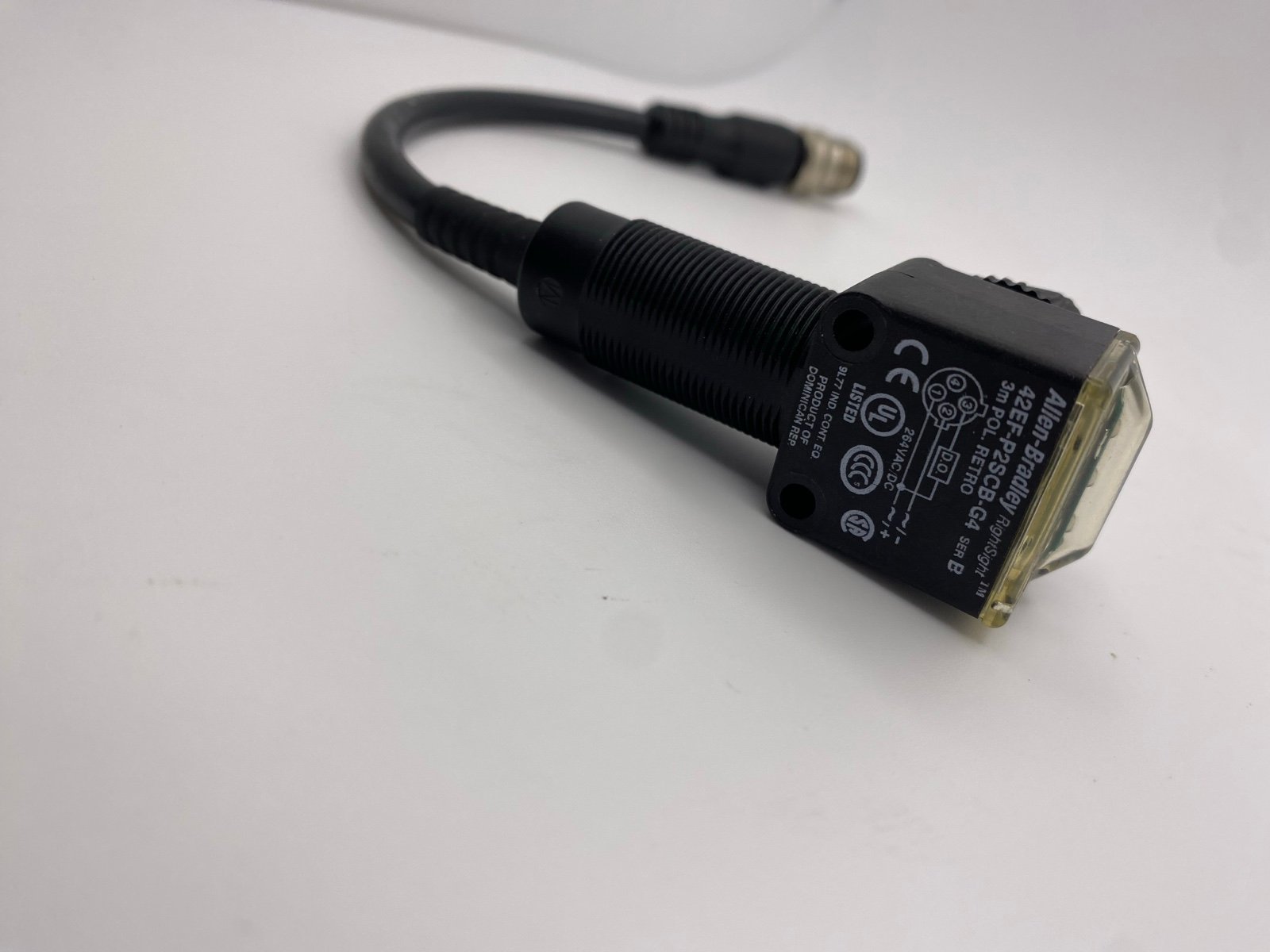 Allen-Bradley Photo Sensor: Series B, (42EF-P2SCB-G4)
