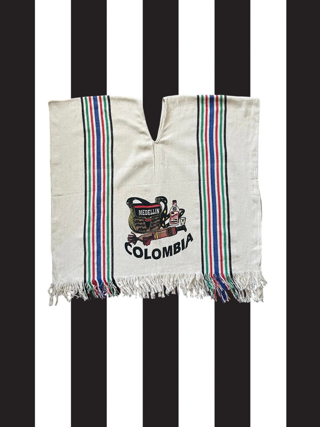 Columbia Wool Traditional Western Contemporary Medellin Poncho Fringes 27x54